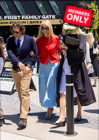 Celebrity Photo: Gwyneth Paltrow
2479x3500 3.9 mb
Viewed 0 times
@BestEyeCandy.com