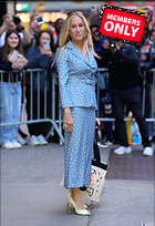 Celebrity Photo: Sarah Jessica Parker
2397x3500 2.6 mb
Viewed 0 times
@BestEyeCandy.com
