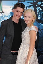 Celebrity Photo: Peyton Roi List
2000x3000 823 kb
Viewed 4 times
@BestEyeCandy.com