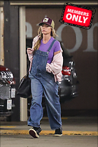 Celebrity Photo: Denise Richards
1496x2244 2.2 mb
Viewed 1 time
@BestEyeCandy.com