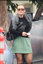 Celebrity Photo: Hilary Duff
927x1391 501 kb
Viewed 5 times
@BestEyeCandy.com