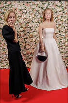 Celebrity Photo: Gillian Anderson
1200x1800 323 kb
Viewed 16 times
@BestEyeCandy.com