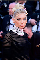 Celebrity Photo: Elsa Hosk
667x1000 82 kb
Viewed 6 times
@BestEyeCandy.com