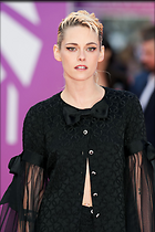 Celebrity Photo: Kristen Stewart
1200x1800   306 kb
Viewed 24 times
@BestEyeCandy.com