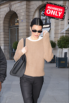 Celebrity Photo: Kendall Jenner
1917x2875 3.8 mb
Viewed 0 times
@BestEyeCandy.com