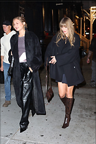 Celebrity Photo: Gigi Hadid
6 Photos
Photoset #727335
@BestEyeCandy.com