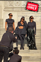 Celebrity Photo: Kimberly Kardashian
2200x3300 2.5 mb
Viewed 0 times
@BestEyeCandy.com