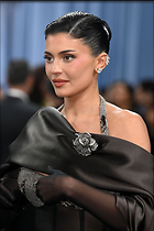 Celebrity Photo: Kylie Jenner
1200x1800 200 kb
Viewed 10 times
@BestEyeCandy.com