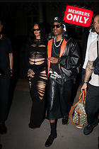 Celebrity Photo: Rihanna
2333x3500 2.9 mb
Viewed 1 time
@BestEyeCandy.com