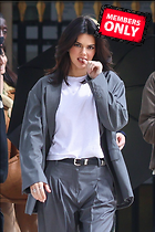 Celebrity Photo: Kendall Jenner
2201x3300 2.6 mb
Viewed 0 times
@BestEyeCandy.com