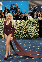 Celebrity Photo: Sabrina Carpenter
1638x2385 1,012 kb
Viewed 8 times
@BestEyeCandy.com