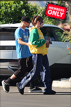 Celebrity Photo: Hailey Baldwin
1804x2702 2.1 mb
Viewed 0 times
@BestEyeCandy.com