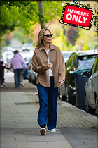 Celebrity Photo: Cat Deeley
2333x3500 3.7 mb
Viewed 0 times
@BestEyeCandy.com