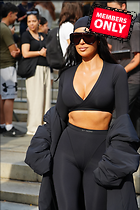 Celebrity Photo: Kimberly Kardashian
2333x3500 2.3 mb
Viewed 0 times
@BestEyeCandy.com