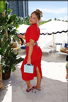 Celebrity Photo: Camille Kostek
1200x1799 288 kb
Viewed 18 times
@BestEyeCandy.com