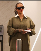 Celebrity Photo: Rihanna
800x1000 76 kb
Viewed 6 times
@BestEyeCandy.com