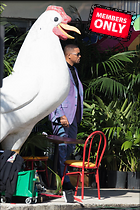 Celebrity Photo: Will Smith
2333x3500 2.1 mb
Viewed 0 times
@BestEyeCandy.com