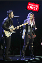 Celebrity Photo: Demi Lovato
1908x2862 1.6 mb
Viewed 1 time
@BestEyeCandy.com