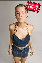 Celebrity Photo: Millie Bobby Brown
5482x8216 2.6 mb
Viewed 0 times
@BestEyeCandy.com