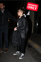 Celebrity Photo: Kristen Stewart
2333x3500   2.5 mb
Viewed 0 times
@BestEyeCandy.com