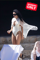 Celebrity Photo: Charli XCX
2334x3500 1.8 mb
Viewed 0 times
@BestEyeCandy.com