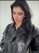 Celebrity Photo: Kylie Jenner
1440x1920 878 kb
Viewed 13 times
@BestEyeCandy.com