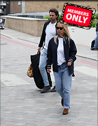 Celebrity Photo: Louise Redknapp
2722x3500 2.3 mb
Viewed 0 times
@BestEyeCandy.com
