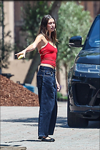 Celebrity Photo: Hailey Baldwin
987x1480 707 kb
Viewed 10 times
@BestEyeCandy.com