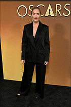 Celebrity Photo: Kate Winslet
1200x1800 189 kb
Viewed 9 times
@BestEyeCandy.com