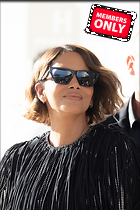 Celebrity Photo: Halle Berry
3060x4588 2.5 mb
Viewed 0 times
@BestEyeCandy.com