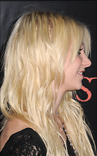 Celebrity Photo: Taylor Momsen
1500x2400 509 kb
Viewed 6 times
@BestEyeCandy.com