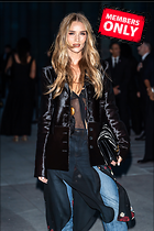 Celebrity Photo: Rosie Huntington-Whiteley
2002x3000 2.0 mb
Viewed 0 times
@BestEyeCandy.com