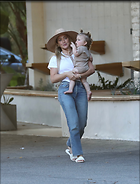 Celebrity Photo: Hilary Duff
1543x2031 1.1 mb
Viewed 7 times
@BestEyeCandy.com