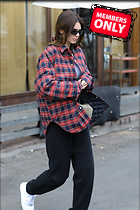 Kendall Jenner at Aldreds Coffee in West Hollywood 03-09-2020
2133x3200 2.7 mb
Viewed 1 time
@BestEyeCandy.com