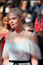 Celebrity Photo: Elle Fanning
1365x2048 824 kb
Viewed 3 times
@BestEyeCandy.com