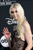Celebrity Photo: Taylor Momsen
1365x2048 1.1 mb
Viewed 6 times
@BestEyeCandy.com