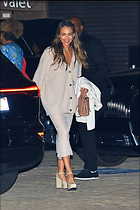 Celebrity Photo: Jessica Alba
1198x1798 837 kb
Viewed 11 times
@BestEyeCandy.com