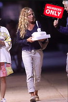 Celebrity Photo: Sarah Jessica Parker
2400x3600 1.6 mb
Viewed 0 times
@BestEyeCandy.com