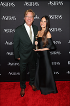 Celebrity Photo: Olivia Munn
1365x2048 933 kb
Viewed 12 times
@BestEyeCandy.com
