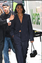Celebrity Photo: Gabrielle Union
1475x2213 816 kb
Viewed 8 times
@BestEyeCandy.com