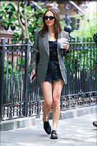 Celebrity Photo: Natalie Portman
1365x2048 1.2 mb
Viewed 13 times
@BestEyeCandy.com