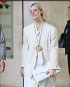Celebrity Photo: Elle Fanning
2200x2751 1,045 kb
Viewed 4 times
@BestEyeCandy.com