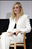 Celebrity Photo: Elle Fanning
1280x1920 149 kb
Viewed 7 times
@BestEyeCandy.com