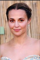 Celebrity Photo: Alicia Vikander
1200x1799 165 kb
Viewed 25 times
@BestEyeCandy.com