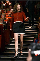 Celebrity Photo: Natalie Portman
1200x1801 234 kb
Viewed 42 times
@BestEyeCandy.com