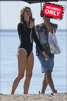 Celebrity Photo: Gisele Bundchen
2200x3300 2.0 mb
Viewed 0 times
@BestEyeCandy.com