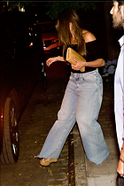 Celebrity Photo: Sofia Vergara
7 Photos
Photoset #740715
@BestEyeCandy.com
