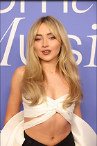 Celebrity Photo: Sabrina Carpenter
740x1111   72 kb
Viewed 8 times
@BestEyeCandy.com