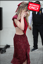 Celebrity Photo: Sabrina Carpenter
2133x3200   1.8 mb
Viewed 2 times
@BestEyeCandy.com