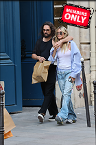 Celebrity Photo: Heidi Klum
4640x6960 2.5 mb
Viewed 1 time
@BestEyeCandy.com